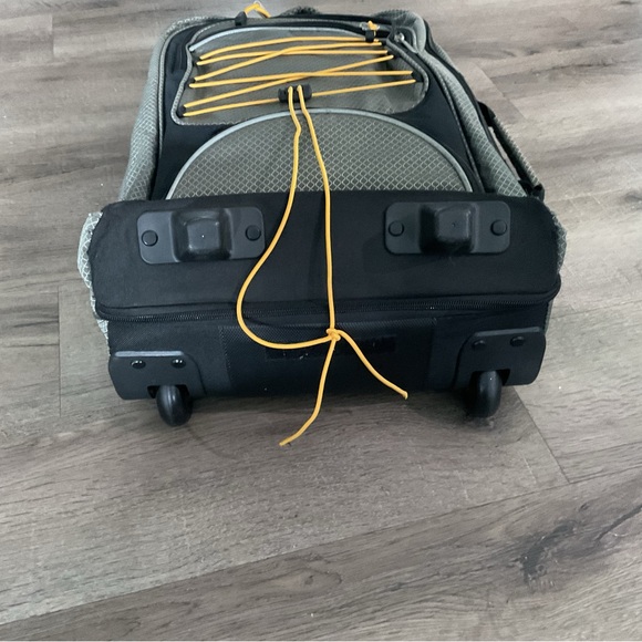 Samsonite carryon BACKPACK with Yellow Details - Picture 6 of 7